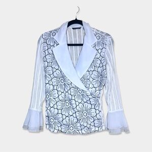 SAMUEL DONG Blouse Size M White Gray Floral Embroidered GUC